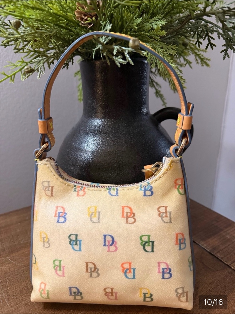 Dooney & Bourke Itsy Bitsy Bag - Picture 2 of 8